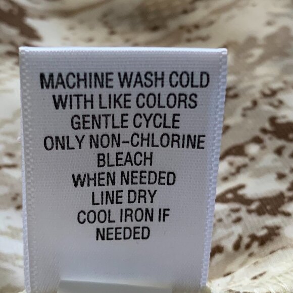 Apt 9 Snake Print V-Neck/Tie Neck Blouse Sz S #101L - Picture 7 of 7